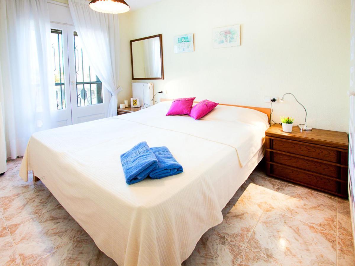 Holiday Home Requesens Canal Empuriabrava Luaran gambar